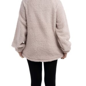 Alternative view of سويتر نسائي F&F